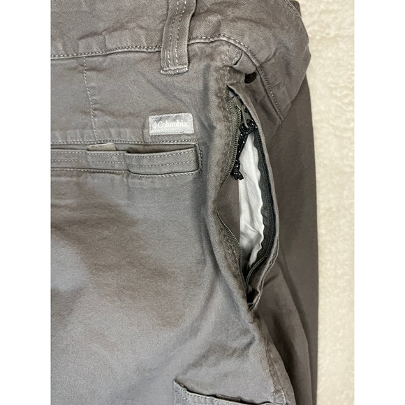 Columbia Regular Fit Canvas Brown Shorts Sz 38 Inseam 10" - Picture 5 of 9